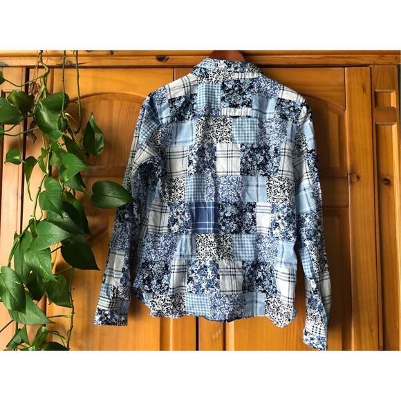 Tommy Hilfiger Women's Cotton Patchwork-Print Roll-Tab Shirt Size M - Picture 13 of 13